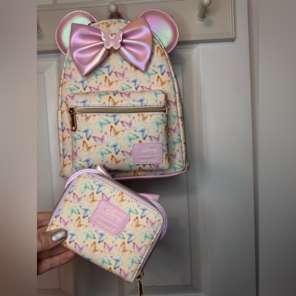 NWT Loungefly Disney Minnie Mouse Butterfly Iridescent Backpack and NWT Wallet - Picture 2 of 13